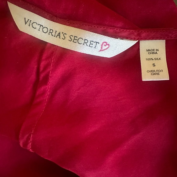 Victorias Secret red silk slip with hearts, size small, Valentine’s Day - Picture 3 of 6